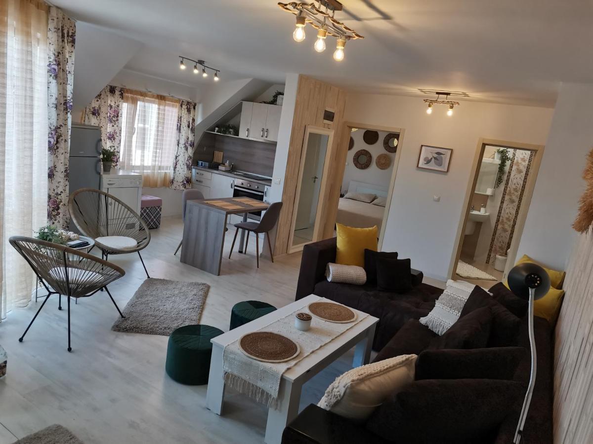 Ferienwohnung Sweety Sliven Exterior foto