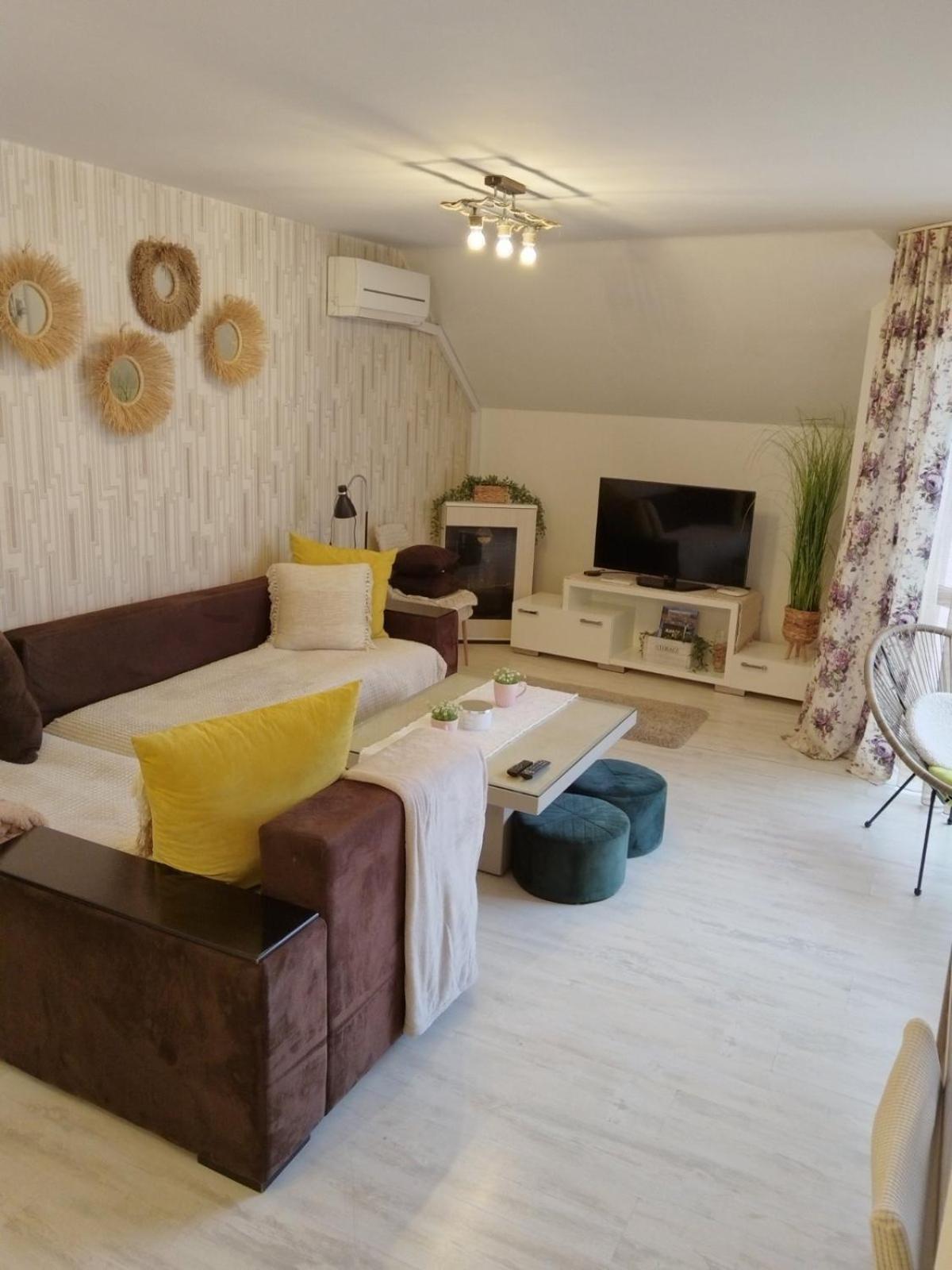 Ferienwohnung Sweety Sliven Exterior foto